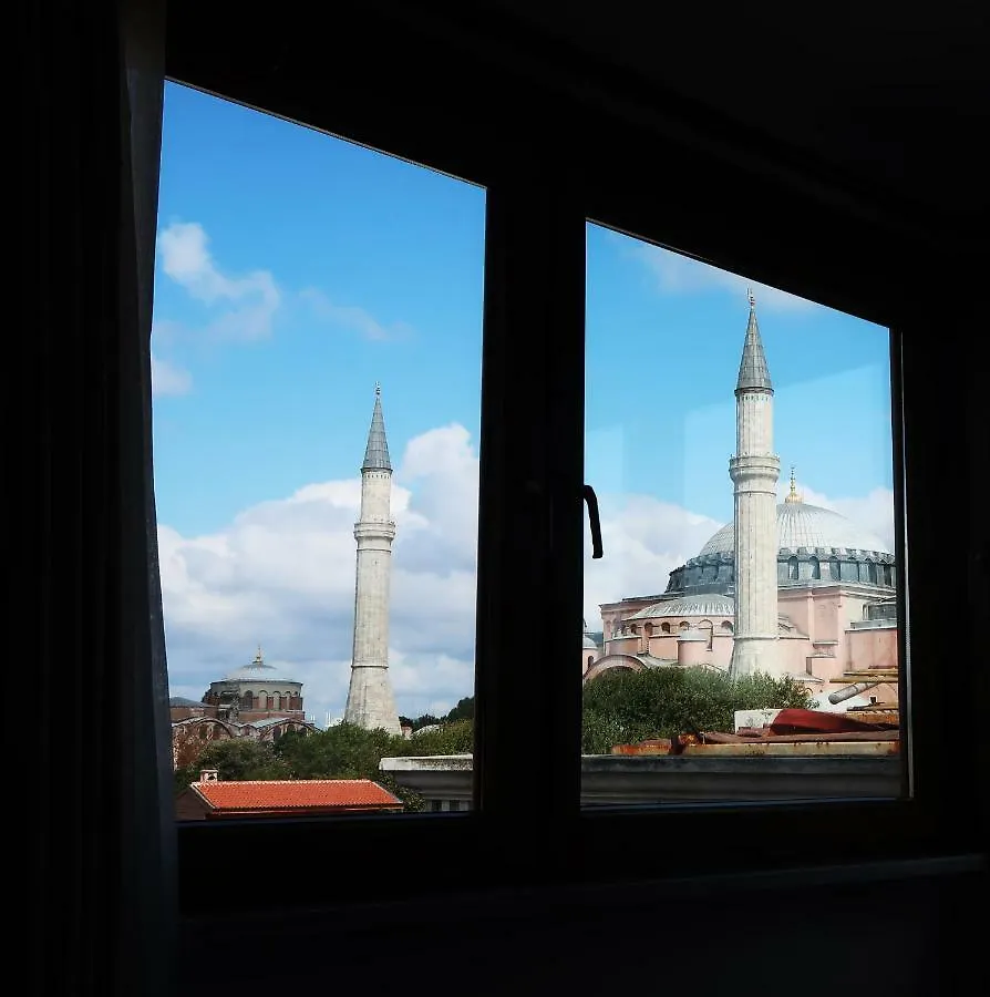 Fuego Design Suites Istanbul Hotel