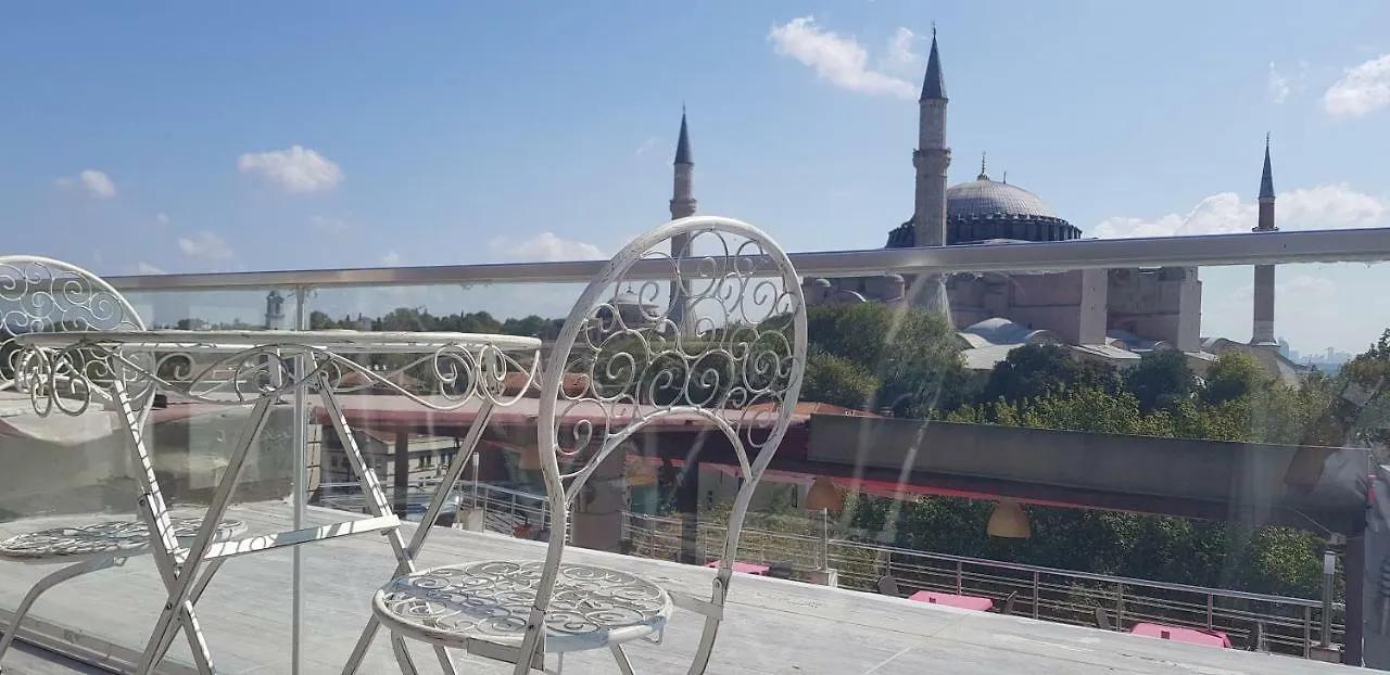 Fuego Design Suites Istanbul Hotel