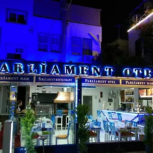 Parliament Oda ve Kahvaltı