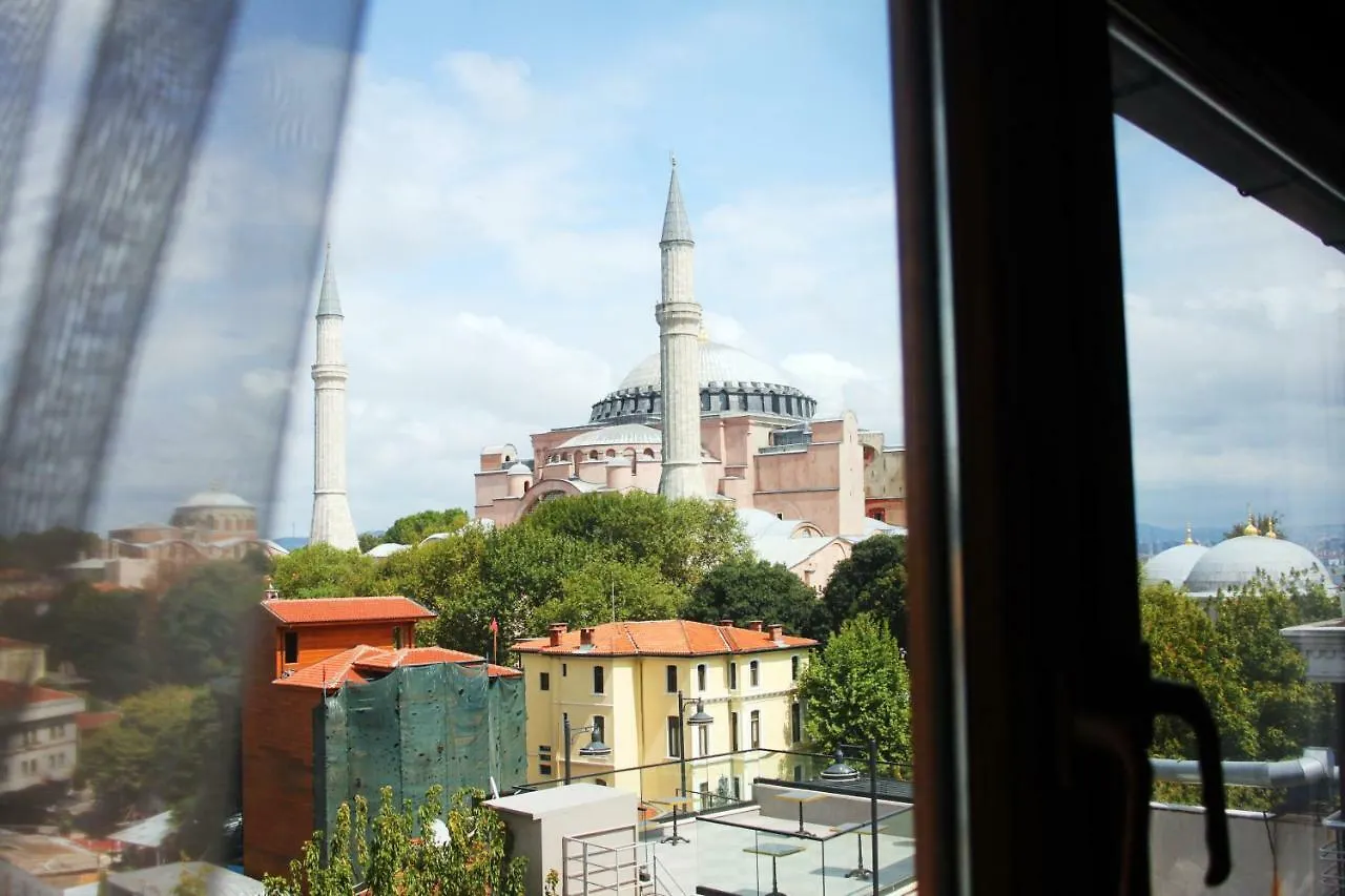 Hotel Fuego Design Suites Istanbul